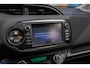 Toyota Yaris 1.5 Hybrid Y20 Exclusive Edition | Navigatie | Bluetooth | LM Velgen | Cruise Control | Binnenspiegel automatisch dimmend | Cruise control | Lichtmetalen velgen 15"