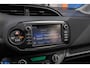 Toyota Yaris 1.5 Hybrid Y20 Exclusive Edition | Navigatie | Bluetooth | LM Velgen | Cruise Control | Binnenspiegel automatisch dimmend | Cruise control | Lichtmetalen velgen 15"