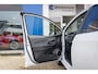 Toyota Yaris 1.5 Hybrid Y20 Exclusive Edition | Navigatie | Bluetooth | LM Velgen | Cruise Control | Binnenspiegel automatisch dimmend | Cruise control | Lichtmetalen velgen 15"
