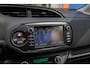 Toyota Yaris 1.5 Hybrid Y20 Exclusive Edition | Navigatie | Bluetooth | LM Velgen | Cruise Control | Binnenspiegel automatisch dimmend | Cruise control | Lichtmetalen velgen 15"