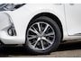 Toyota Yaris 1.5 Hybrid Y20 Exclusive Edition | Navigatie | Bluetooth | LM Velgen | Cruise Control | Binnenspiegel automatisch dimmend | Cruise control | Lichtmetalen velgen 15"