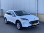 Ford Kuga 2.5 PHEV 225 pk Titanium Navigatie-Draadloos opladen-achteruitrijcamera-parkeersensoren