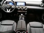 Mercedes-Benz A-klasse 160 Business Solution Luxury Ledkoplampen | Sfeerverlichting |Stoelverwarming | Licht- en zicht pakket | Parkeerpakket met achteruitrijcamera. Inclusief 24 maanden Mercedes-Benz Certified garantie voor Europa.