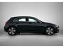 Mercedes-Benz A-klasse 160 Business Solution Luxury Ledkoplampen | Sfeerverlichting |Stoelverwarming | Licht- en zicht pakket | Parkeerpakket met achteruitrijcamera. Inclusief 24 maanden Mercedes-Benz Certified garantie voor Europa.