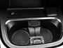 Mercedes-Benz A-klasse 160 Business Solution Luxury Ledkoplampen | Sfeerverlichting |Stoelverwarming | Licht- en zicht pakket | Parkeerpakket met achteruitrijcamera. Inclusief 24 maanden Mercedes-Benz Certified garantie voor Europa.
