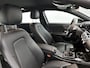 Mercedes-Benz A-klasse 160 Business Solution Luxury Ledkoplampen | Sfeerverlichting |Stoelverwarming | Licht- en zicht pakket | Parkeerpakket met achteruitrijcamera. Inclusief 24 maanden Mercedes-Benz Certified garantie voor Europa.