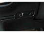 Volvo XC40 T2 Inscription | Stoel en stuurwielverwarming | Adaptieve Cruise control | Lederen bekleding | Parkeersensoren voor en achter | LED |