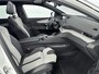 Peugeot 3008 1.6 HYbrid4 300 Première Pack | Panoramisch schuifkanteldak | Adaptieve cruise control | Luxe alcantara stoelen | Stoelverwarming |