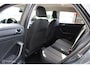 Volkswagen T-Roc 1.0 TSI Style Business, Trekhaak, Full Led, Achteruitrij camera, Android auto/Apple carplay, Parkeersensoren voor en achter, Cruise control adaptief