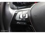 Volkswagen T-Roc 1.0 TSI Style Business, Trekhaak, Full Led, Achteruitrij camera, Android auto/Apple carplay, Parkeersensoren voor en achter, Cruise control adaptief