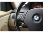 BMW 3-Serie Touring 318i Business Line Automaat - Cruise, Clima, Trekhaak