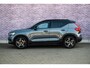 Volvo XC40 1.5 T5 Recharge R-Design | Plug-in Hybrid (PHEV) | Achteruitrijcamera | Harman Kardon Audio | Lederen Bekleding | Stoelverwarming | Trekhaak | LED Koplampen Adaptief | Navigatie | Apple Carplay | Android Auto