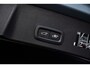 Volvo XC40 1.5 T5 Recharge R-Design | Plug-in Hybrid (PHEV) | Achteruitrijcamera | Harman Kardon Audio | Lederen Bekleding | Stoelverwarming | Trekhaak | LED Koplampen Adaptief | Navigatie | Apple Carplay | Android Auto