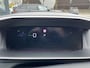 Peugeot e-2008 EV GT 54 kWh WARMTEPOMP| ACHTERUITRIJCAMERA| RIJSTROOK-ASSISTENT| APPLE CARPLAY/ ANDROID AUTO| FABRIEKSGARANTIE PEUGEOT TOT 02-2027| 17.000KM!|