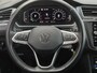 Volkswagen Tiguan 1.4 TSI eHybrid Elegance / Trekgewicht 1.800 kg / Stuur- & Stoel verwarming / Achteruitrijcamera / Adaptief cruise control / Elektrische achterklep / Apple Carplay Android Auto / Climate control / Draadloze telefoon lader /
