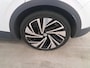 Volkswagen ID.4 77 kWh 204pk First Max | SOH 92% | Warmtepomp | Panoramadak | 21" Velgen | CarPlay | Stuur- en Stoelverwarming