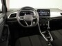 Volkswagen T-Roc 1.0 TSI Life 110 pk | Navigatie | Camera | Digitaal dashboard | Parkeercamera |