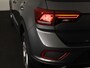 Volkswagen T-Roc 1.0 TSI Life 110 pk | Navigatie | Camera | Digitaal dashboard | Parkeercamera |