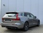 Volvo V60 T6 Twin Engine AWD Momentum Pro | Panoramadak | Harman Kardon | Head up Display | Lederen bekleding | Adaptieve Cruise Control | BLIS dodehoekdetectie | 360 graden camera