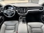 Volvo V60 T6 Twin Engine AWD Momentum Pro | Panoramadak | Harman Kardon | Head up Display | Lederen bekleding | Adaptieve Cruise Control | BLIS dodehoekdetectie | 360 graden camera