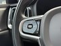 Volvo V60 T6 Twin Engine AWD Momentum Pro | Panoramadak | Harman Kardon | Head up Display | Lederen bekleding | Adaptieve Cruise Control | BLIS dodehoekdetectie | 360 graden camera