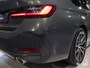 BMW 3-Serie 330e SPORTLINE / PANODAK / AMBIENTE / HIFI / TREKHAAK / 18"