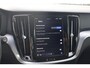 Volvo V60 B4 Core 197pk | Adaptive Cruise | Climate | Navi | Carplay | Virtual | Trekhaak | Dodehoek | Keyless |