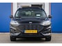Ford Kuga 2.5 PHEV ST-Line X | Panoramadak | Head-up display | Cruise Control Adaptief Stop & Go | Apple Carplay/Android Auto | Winterpack | Airco (automatisch) | Boordcomputer | Cruise control adaptief met Stop&Go en stuurhulp