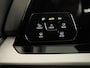 Volkswagen Golf 1.0 eTSI Life Business 110PK | Stuurwielverwarming | IQ light | Parkeersensoren |