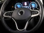 Volkswagen Golf 1.0 eTSI Life Business 110PK | Stuurwielverwarming | IQ light | Parkeersensoren |