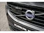 Volvo XC60 2.0 T5 AWD R-Design | LED | Stoelverw voor en achter | ACC | HUD | Camera | Harman Kardon | Voorklimatisering | Sport-chassis