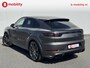 Porsche Cayenne Coupé 3.0 E-Hybrid 462PK Sport Design SOH 90% NL Auto! NwPrijs €153.994,- Panoramadak | Achteras besturing | Voor/Achterstoelen verwarmd | Adaptive Cruise Control | Surround View | Stoelventilatie | Bose Sound System | Soft-Close Portieren