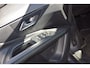 Peugeot 3008 1.2 PureTech Active Pack, Automaat , Led, Climatronic, PDC, Cr. contr., Electr.ramen, Apple Carplay, Leer-stof bekl.
