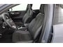 Volvo XC40 1.5 T5 Plug-in Hybrid Ultimate Dark | PHEV | Trekhaak | Harman Kardon Audio | 360 Graden Camera | Panoramadak | Elektrisch Verstelbare Voorstoelen | Stoelverwarming | Keyless Entry | Elektrische Achterklep | Navigatie | Apple Carplay | Android Auto