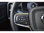 Volvo XC40 T4 Recharge R-Design | Verwarmbare voorstoelen en stuurwiel | Adaptieve cruise control | Achteruitrijcamera | Keyless | Elektrische voorstoelen | Elektrische achterklep |