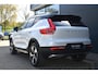 Volvo XC40 T4 Recharge R-Design | Verwarmbare voorstoelen en stuurwiel | Adaptieve cruise control | Achteruitrijcamera | Keyless | Elektrische voorstoelen | Elektrische achterklep |