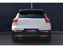 Volvo XC40 T4 Recharge R-Design | Verwarmbare voorstoelen en stuurwiel | Adaptieve cruise control | Achteruitrijcamera | Keyless | Elektrische voorstoelen | Elektrische achterklep |