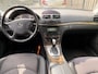 Mercedes-Benz E-klasse 200 K. Avantgarde - Automaat - airco