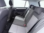 Volkswagen Golf 1.2 TSI | Navigatie | 17" | Parkeersensoren | Cruise Control |