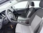 Volkswagen Golf 1.2 TSI | Navigatie | 17" | Parkeersensoren | Cruise Control |
