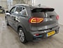 Kia Niro EV E-Niro 64 kWh 204pk DynamicPlusLine | SOH 100% | Warmtepomp | Half Leder | CarPlay | Keyless | PDC | Camera | LED | ACC | 17"