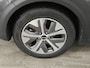 Kia Niro EV E-Niro 64 kWh 204pk DynamicPlusLine | SOH 100% | Warmtepomp | Half Leder | CarPlay | Keyless | PDC | Camera | LED | ACC | 17"