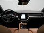 Volvo V60 T8 Twin Engine AWD Inscription PHEV 390pk | Panodak | Lederen Sportstoelen & Stuur Verwarmd | Apple Carplay | Navigatie | Cruise Control | Virtual | Achterbank Verwarmd | 18"L.M | Plug In Hybrid |