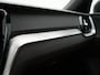 Volvo V60 T8 Twin Engine AWD Inscription PHEV 390pk | Panodak | Lederen Sportstoelen & Stuur Verwarmd | Apple Carplay | Navigatie | Cruise Control | Virtual | Achterbank Verwarmd | 18"L.M | Plug In Hybrid |