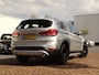 BMW X1 xDrive20i | 4x4 | Carplay | HUD | Trekhk | Camera | 1e Eig. | Ad.Cruise | Dealeronderhouden!