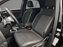 Volkswagen T-Roc Sport Business R 1.5 TSI 150PK DSG Automaat Panoramadak, Stoelverwarming, Achteruitrijcamera, Adaptive cruise control, Virtual cockpit, Navigatie, LED koplampen