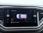 Volkswagen T-Roc 1.5 TSI R-Line | Stoelverwarming | Elek Achterklep | 18" | Trekhaak | ACC |
