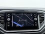Volkswagen T-Roc 1.5 TSI R-Line | Stoelverwarming | Elek Achterklep | 18" | Trekhaak | ACC |