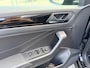 Volkswagen T-Roc 1.5 TSI R-Line Acc, Trekhaak, All Season banden, Camera