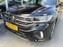 Volkswagen T-Roc 1.5 TSI R-Line Acc, Trekhaak, All Season banden, Camera